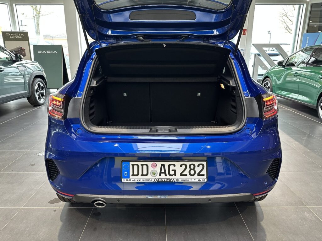 Renault Clio Exposé-Bild 23