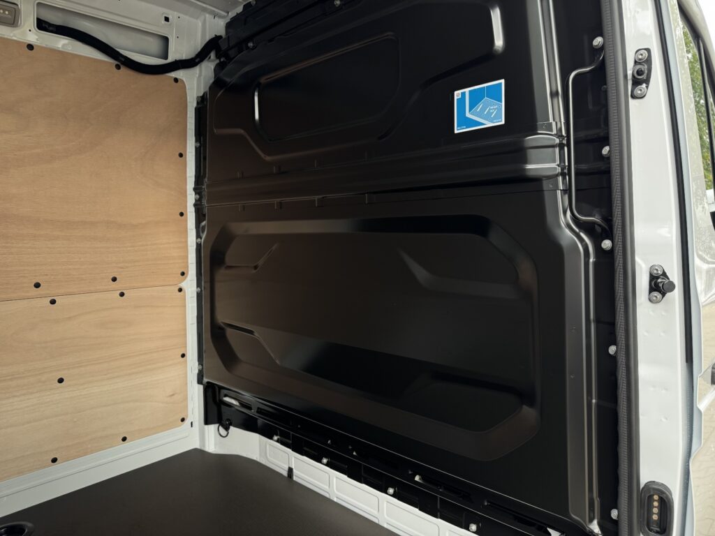 Renault Master Exposé-Bild 13