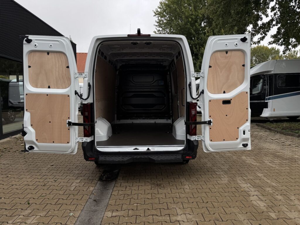 Renault Master Exposé-Bild 17