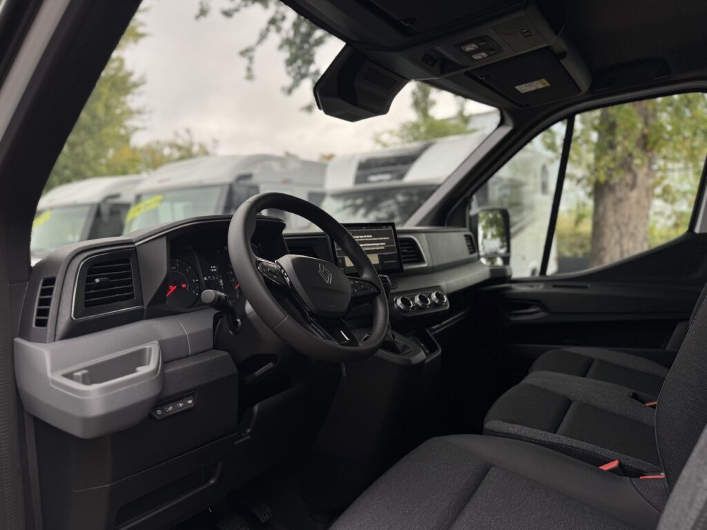 Renault Master Exposé-Bild 21