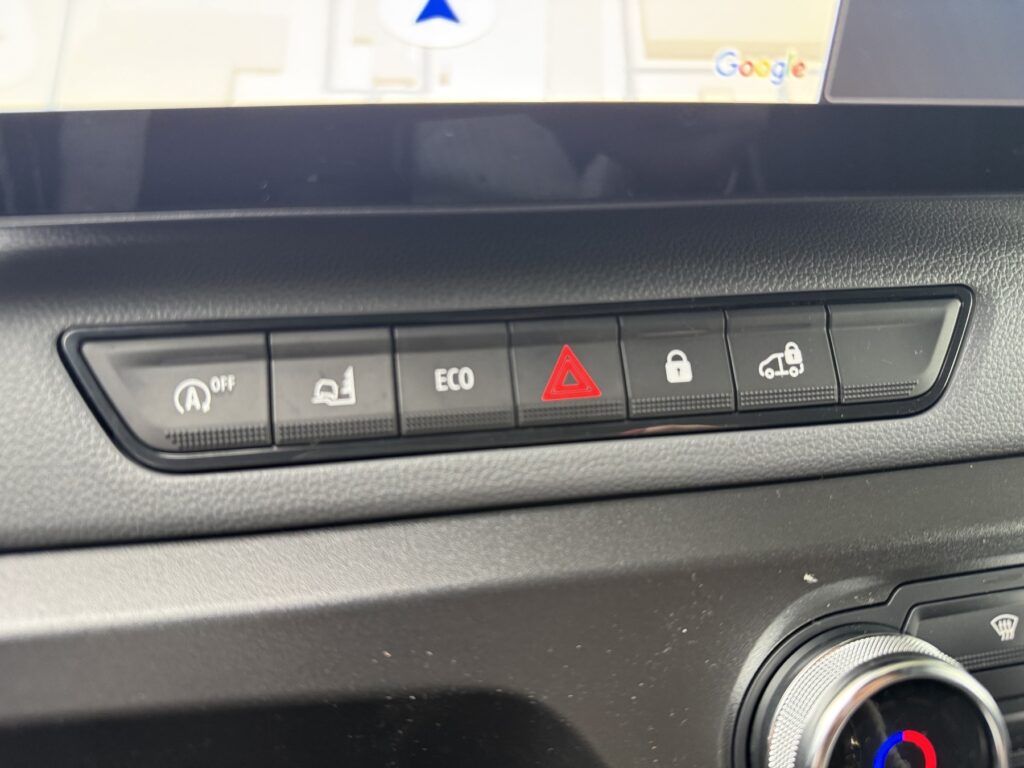 Renault Master Exposé-Bild 32