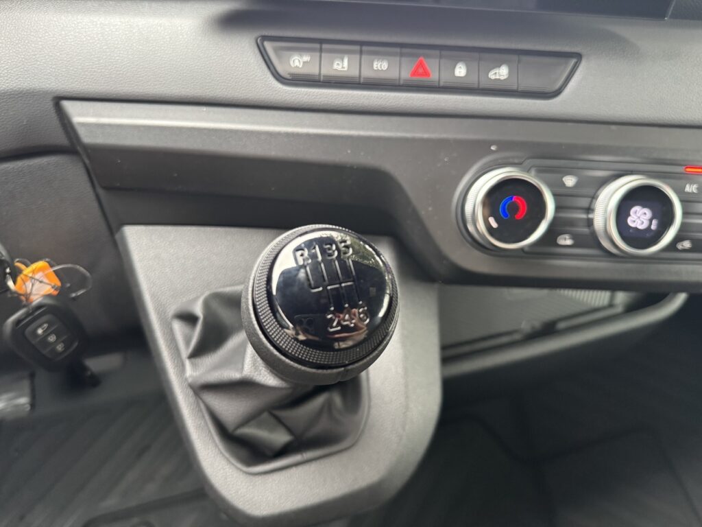 Renault Master Exposé-Bild 35