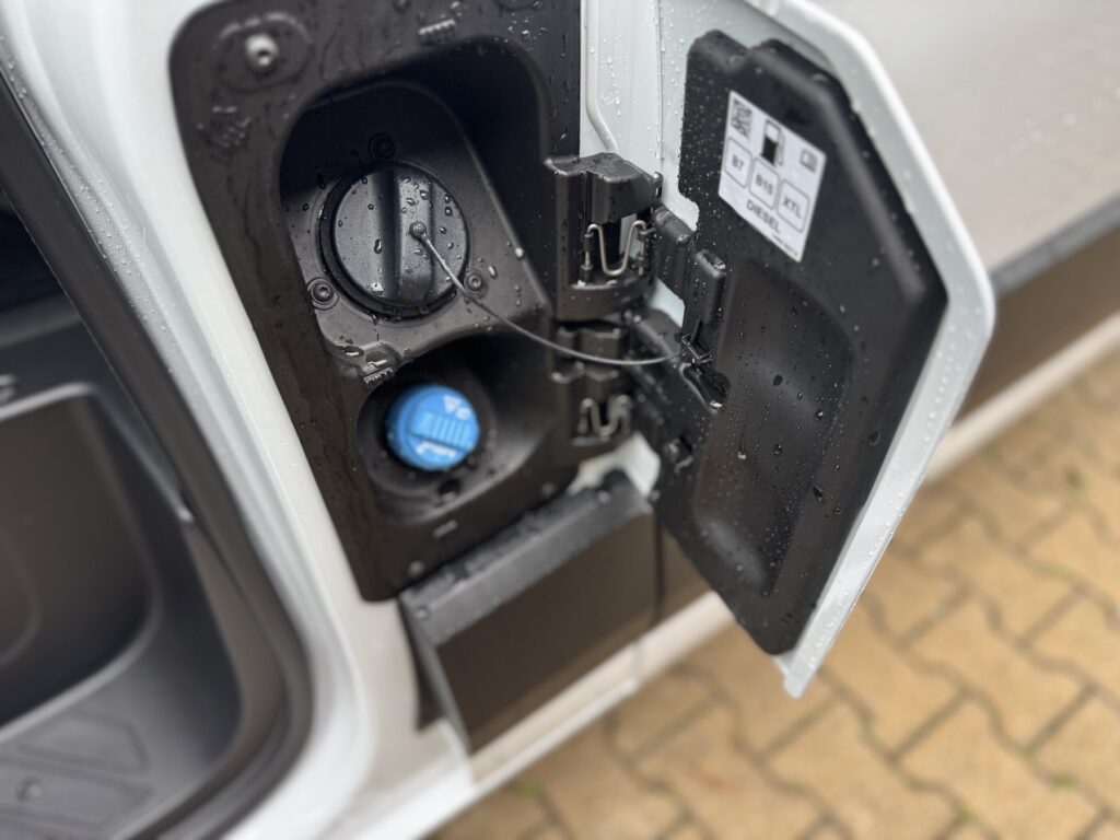 Renault Master Exposé-Bild 43