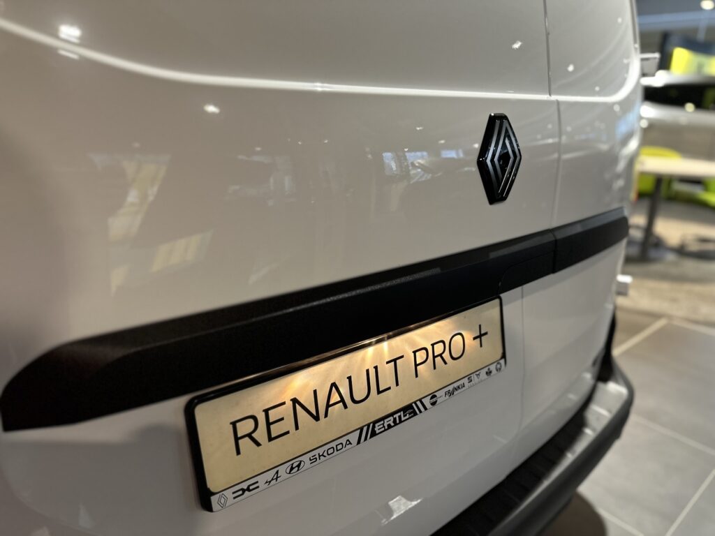 Renault Kangoo Exposé-Bild 18