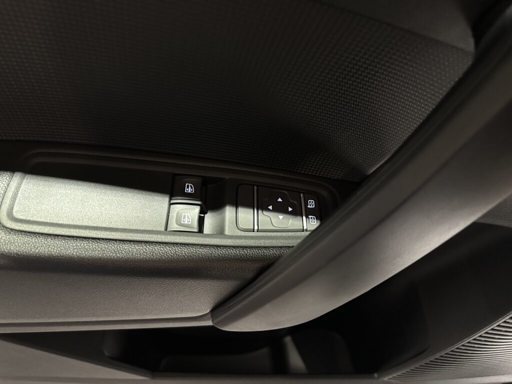 Renault Kangoo Exposé-Bild 31