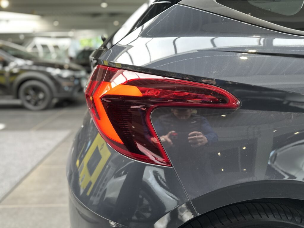 HYUNDAI i20 Exposé-Bild 15