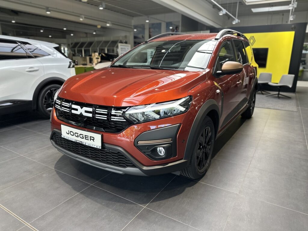 Dacia Jogger Exposé-Bild 1