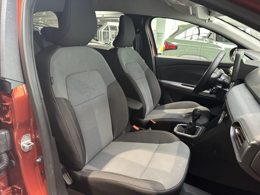Dacia Jogger Exposé-Bild 12
