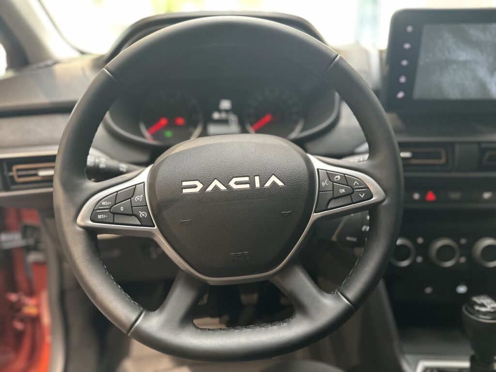 Dacia Jogger Exposé-Bild 37