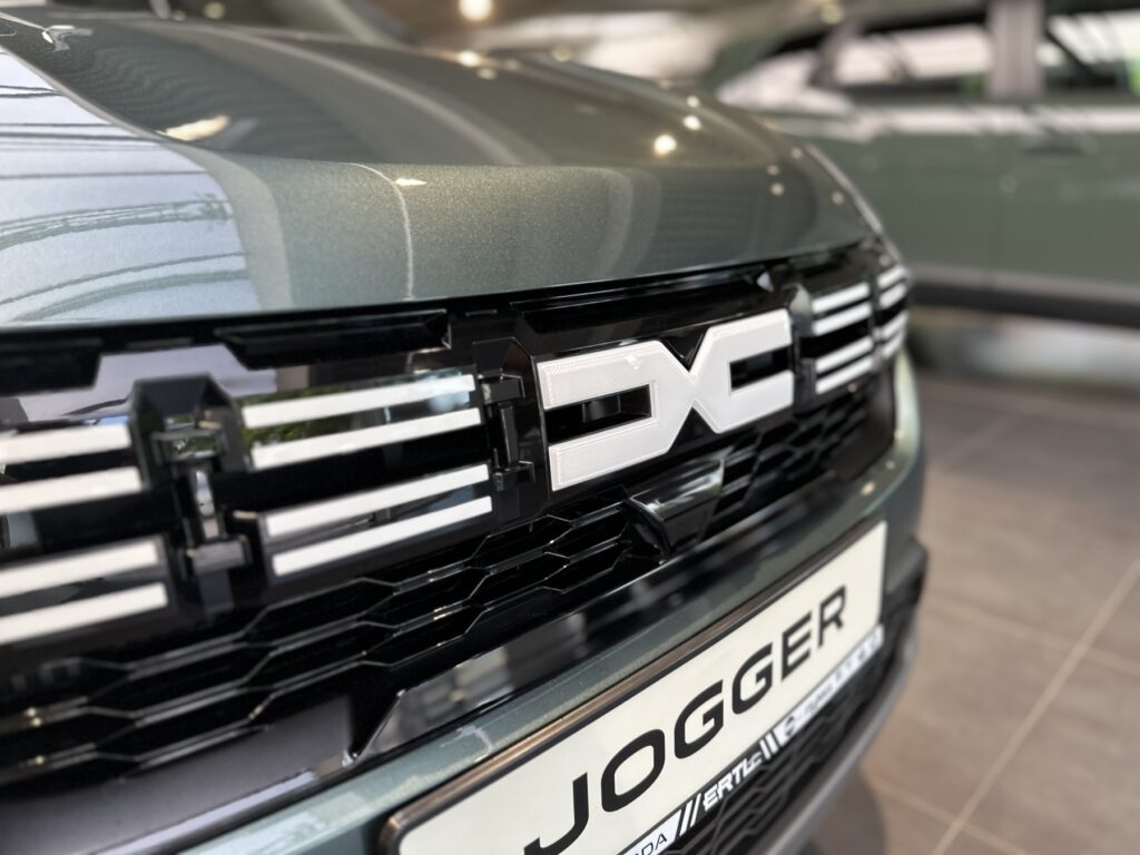 Dacia Jogger Exposé-Bild 6
