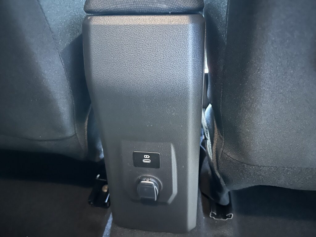 Dacia Jogger Exposé-Bild 15