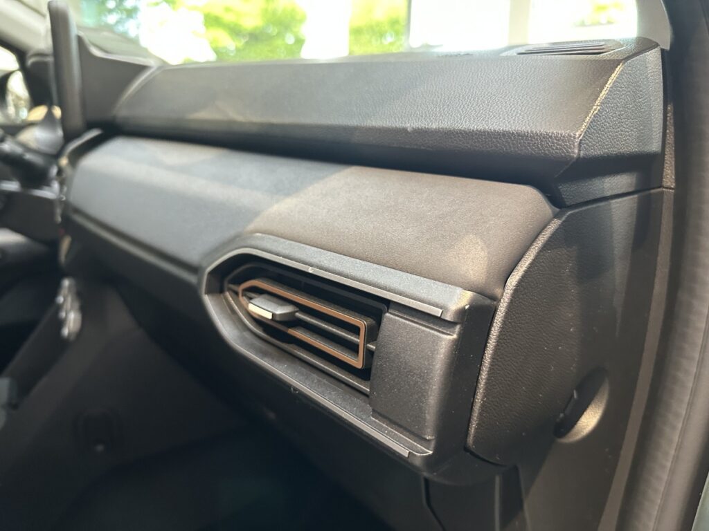 Dacia Jogger Exposé-Bild 16