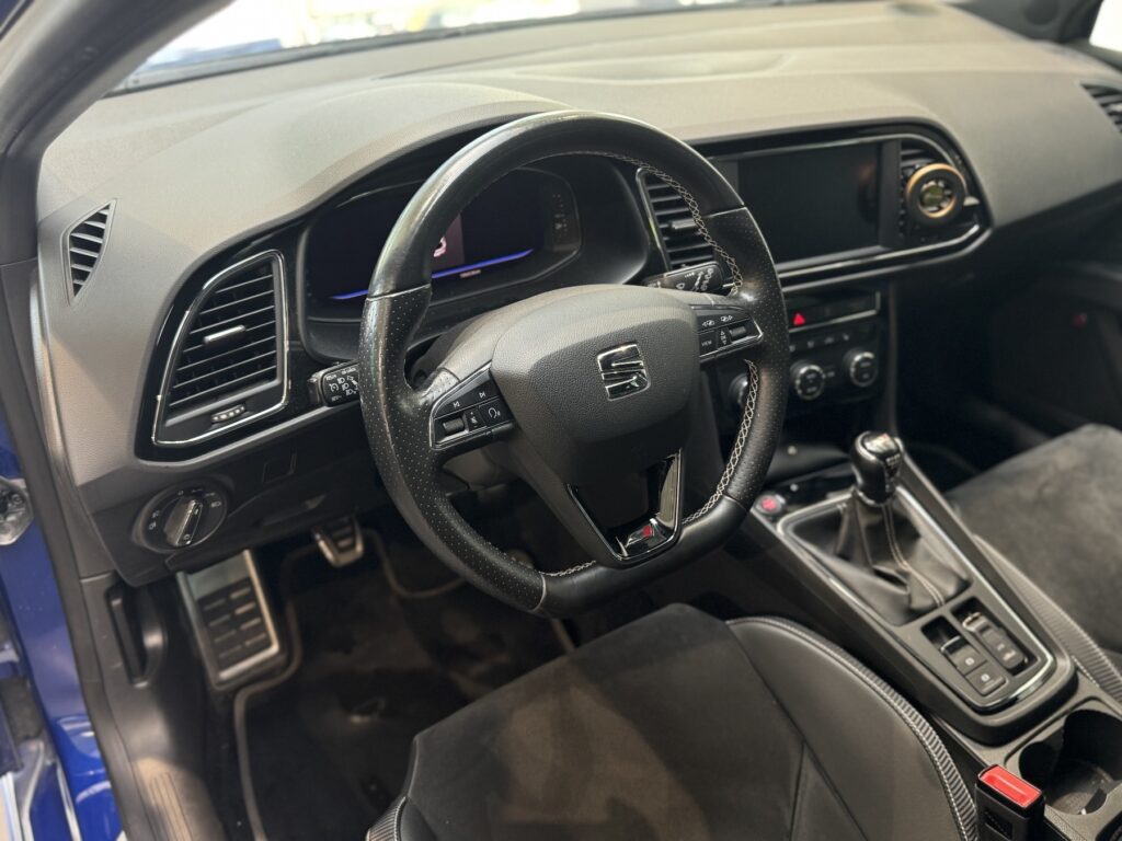 SEAT Leon Exposé-Bild 16