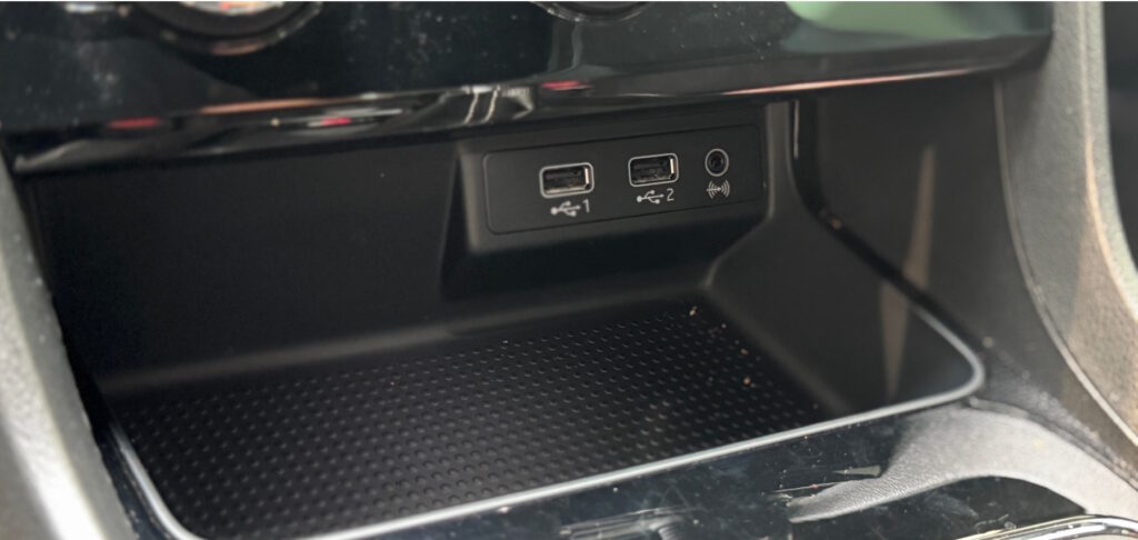 SEAT Leon Exposé-Bild 28
