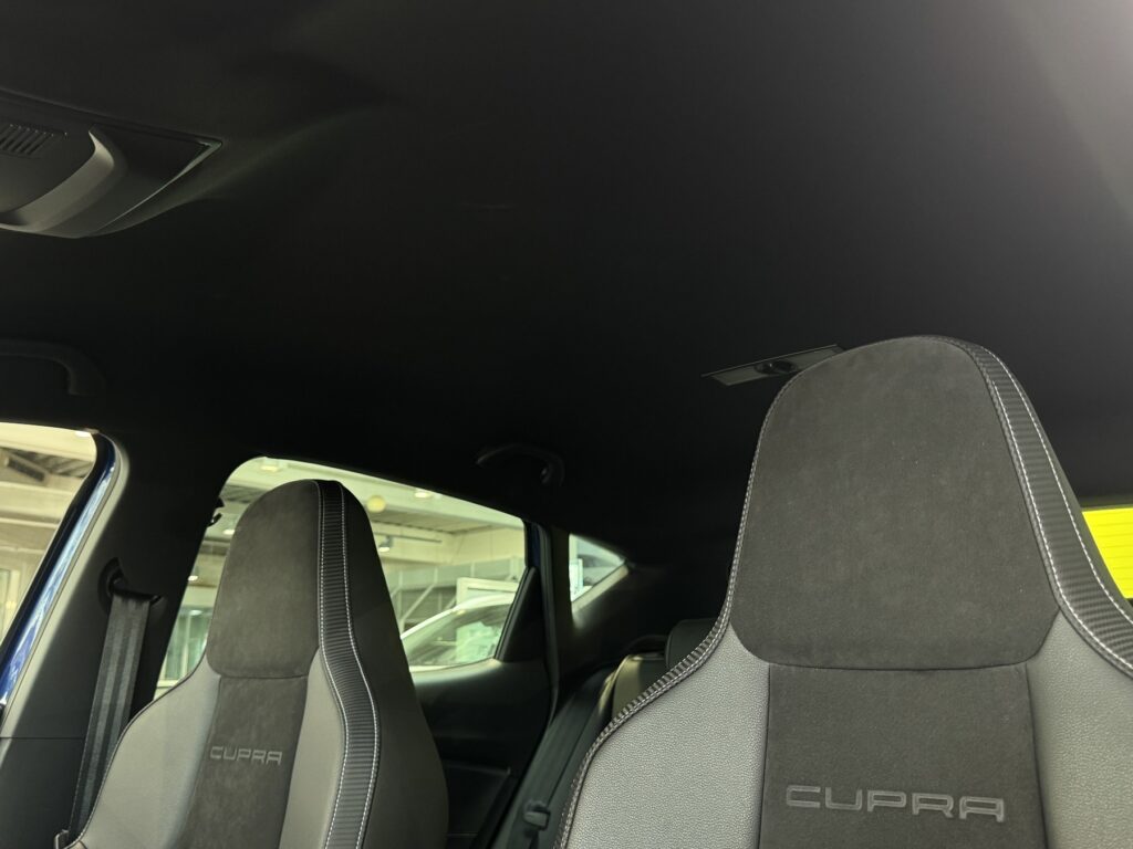 SEAT Leon Exposé-Bild 32