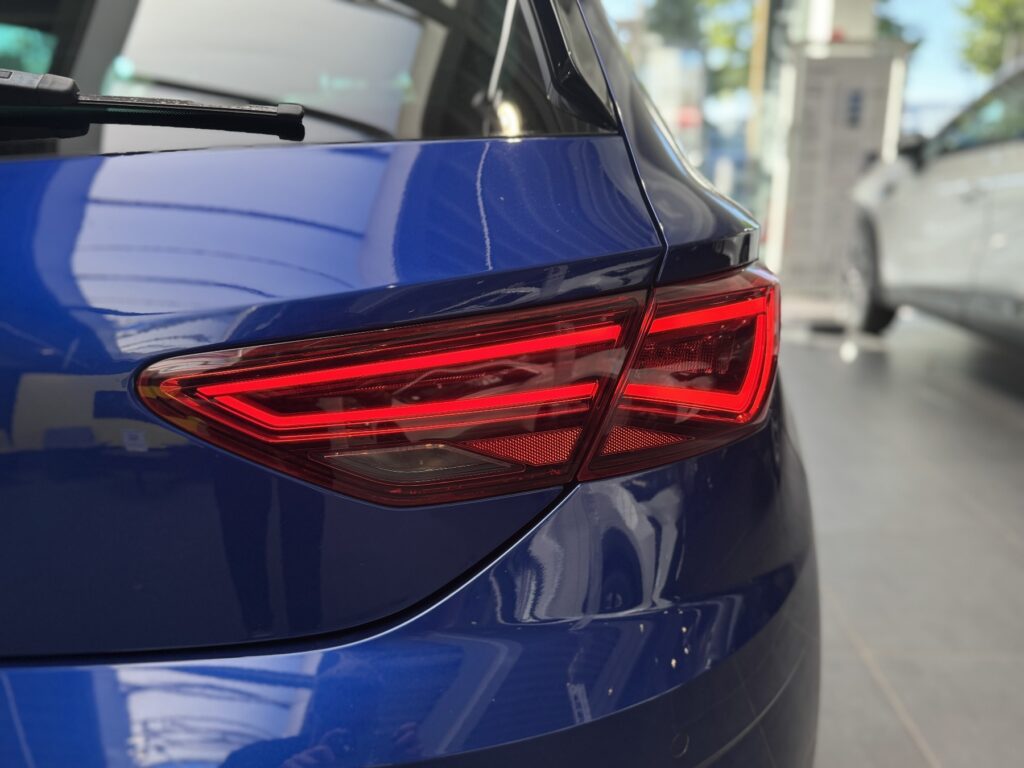 SEAT Leon Exposé-Bild 39