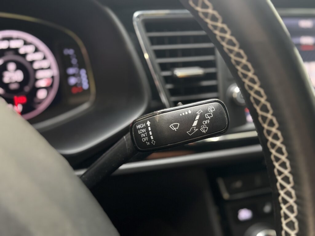 SEAT Leon Exposé-Bild 21