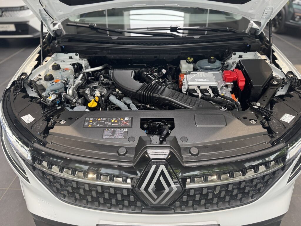 Renault Austral Exposé-Bild 3