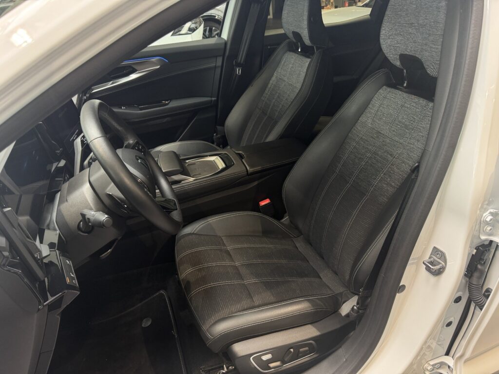 Renault Austral Exposé-Bild 16
