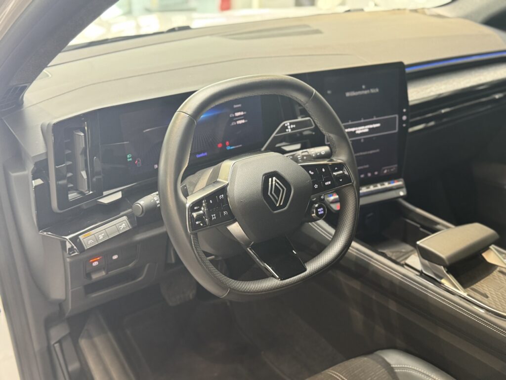 Renault Austral Exposé-Bild 17