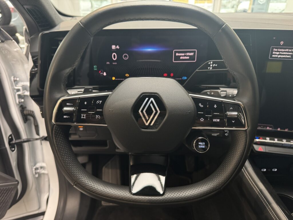 Renault Austral Exposé-Bild 18
