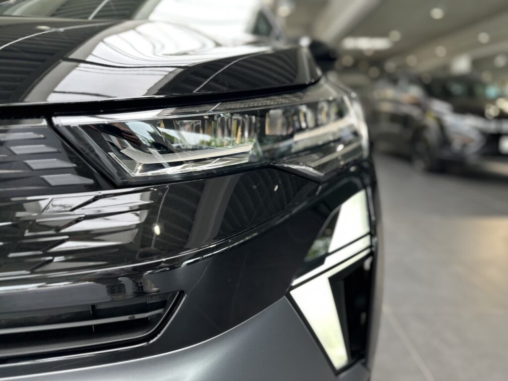 Renault Symbioz Exposé-Bild 3