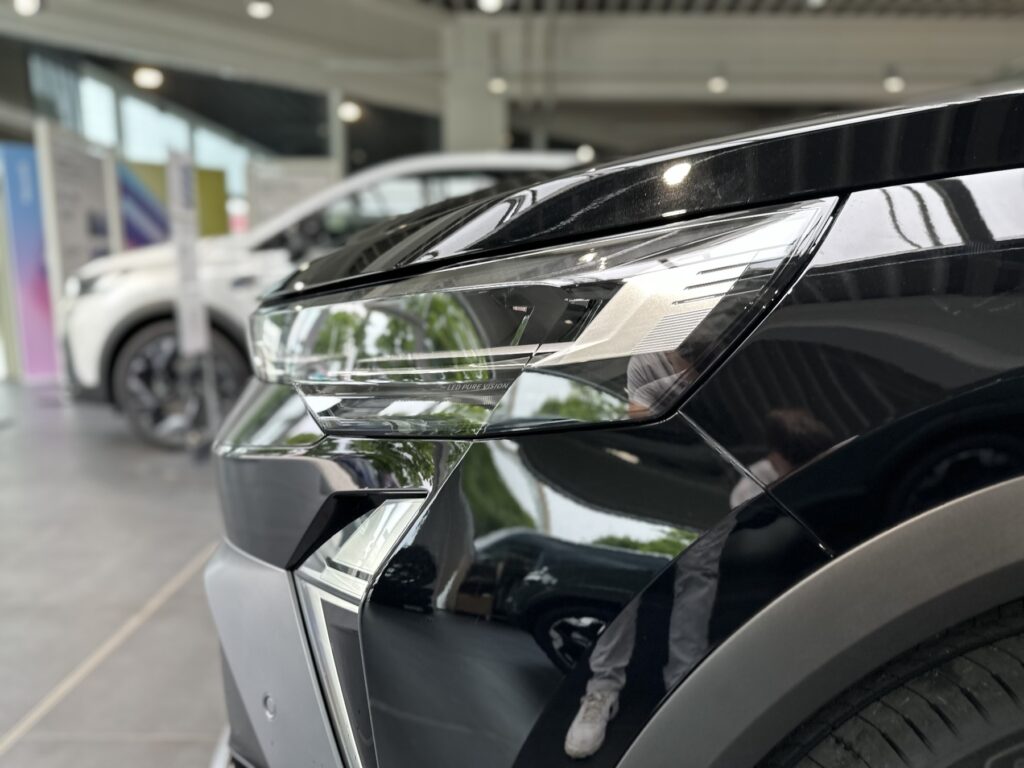 Renault Symbioz Exposé-Bild 4