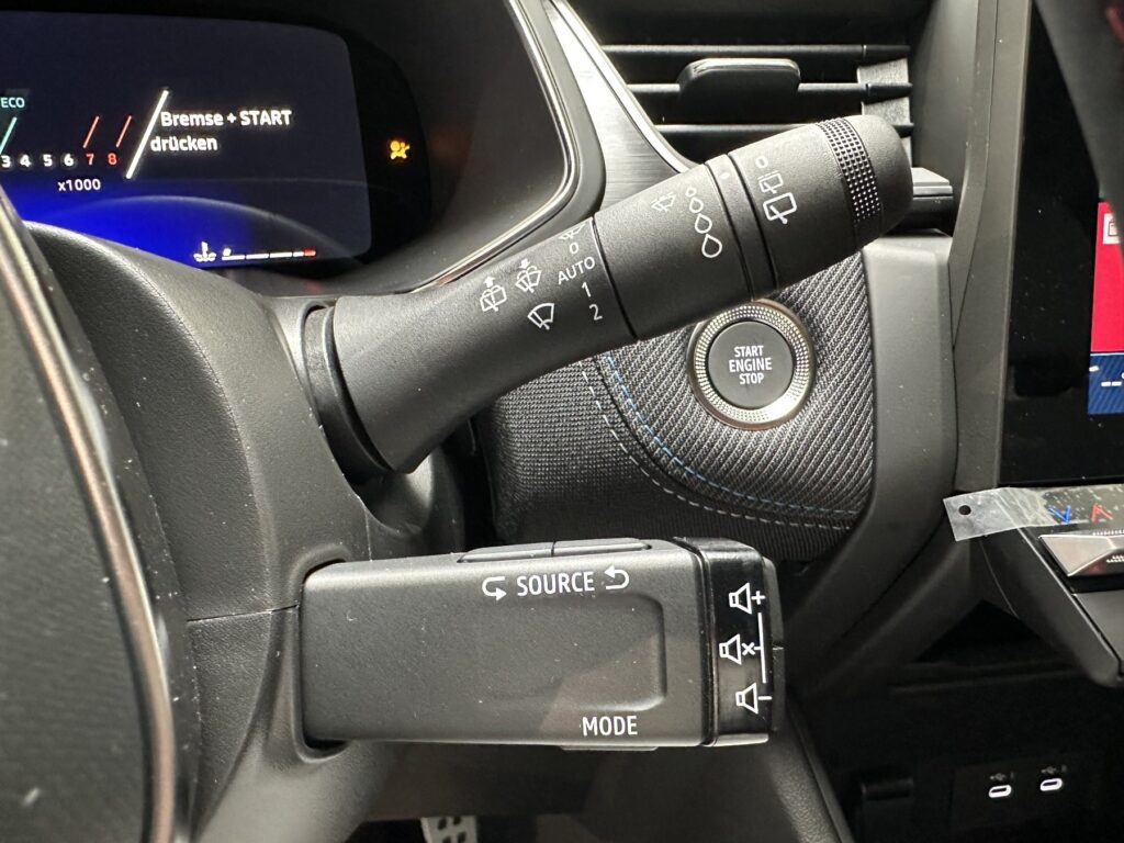 Renault Symbioz Exposé-Bild 40