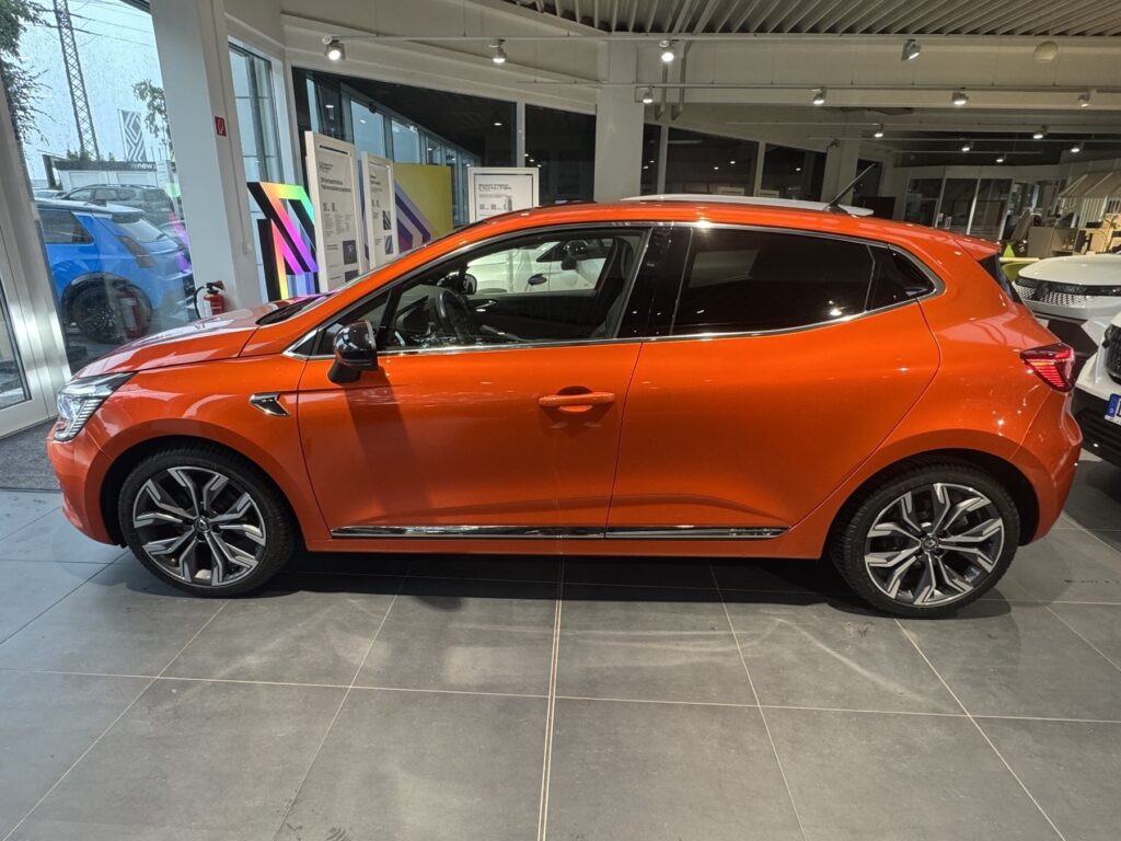 Renault Clio Exposé-Bild 11