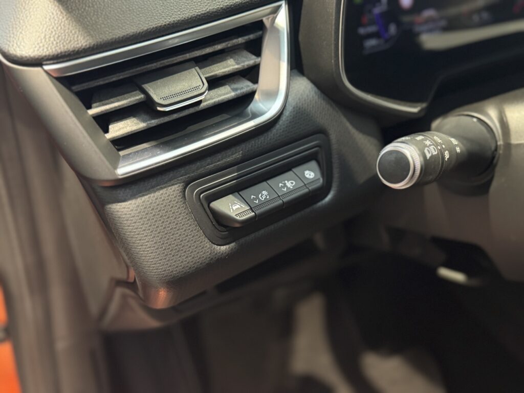 Renault Clio Exposé-Bild 16