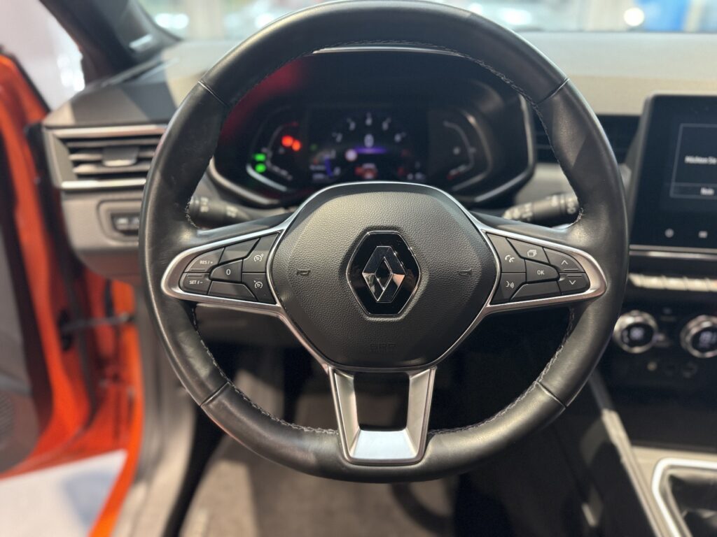 Renault Clio Exposé-Bild 18