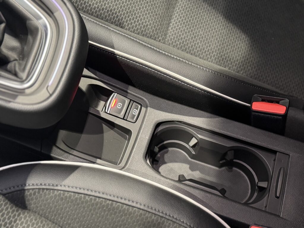 Renault Clio Exposé-Bild 35