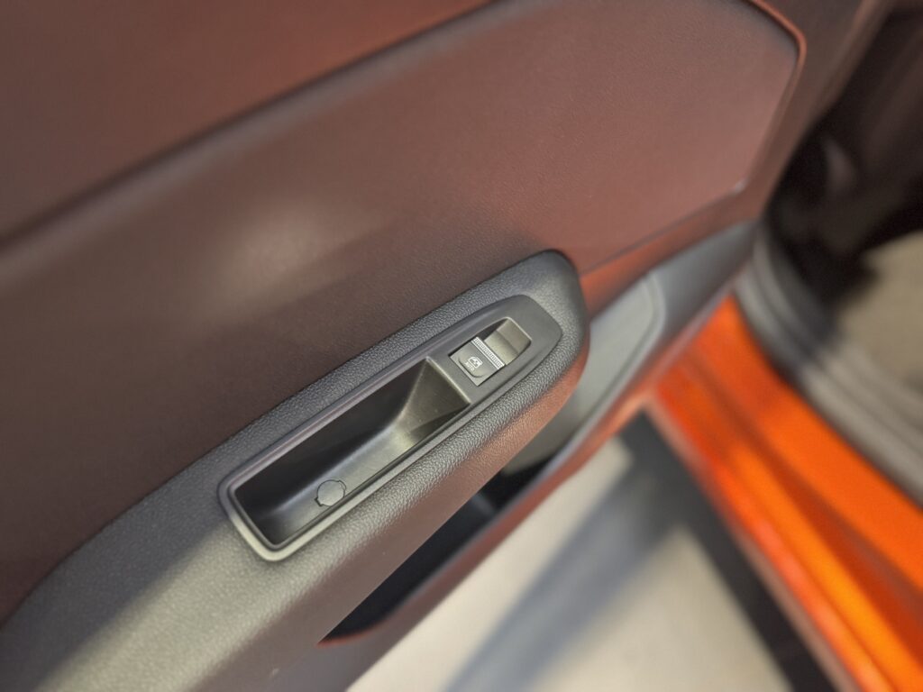 Renault Clio Exposé-Bild 40