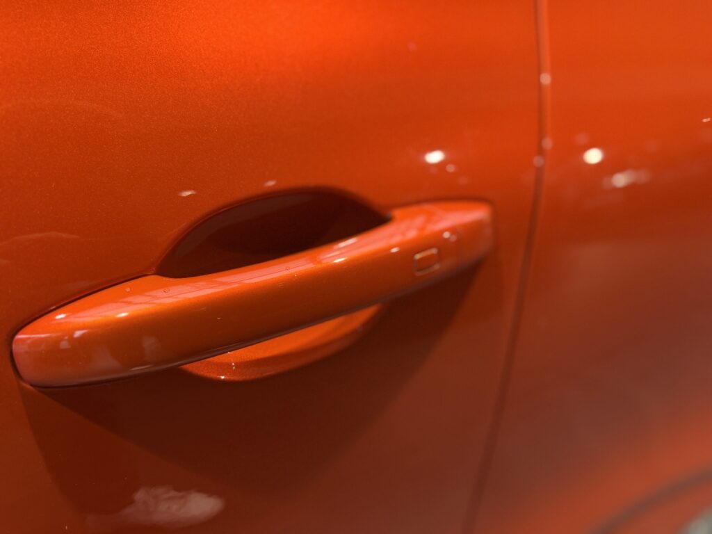 Renault Clio Exposé-Bild 45