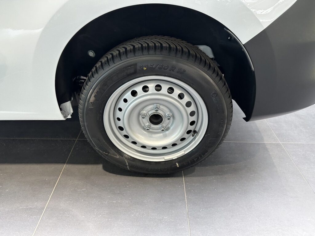 Renault Kangoo Exposé-Bild 33