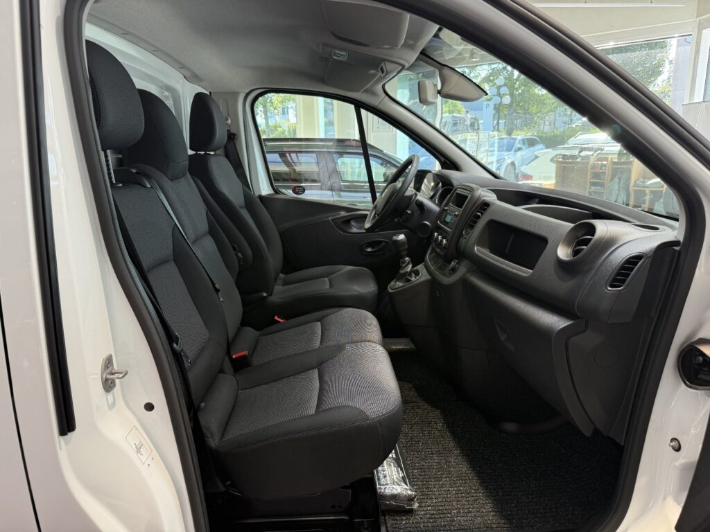 Renault Trafic Exposé-Bild 5
