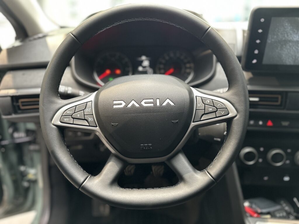 Dacia Jogger Exposé-Bild 37