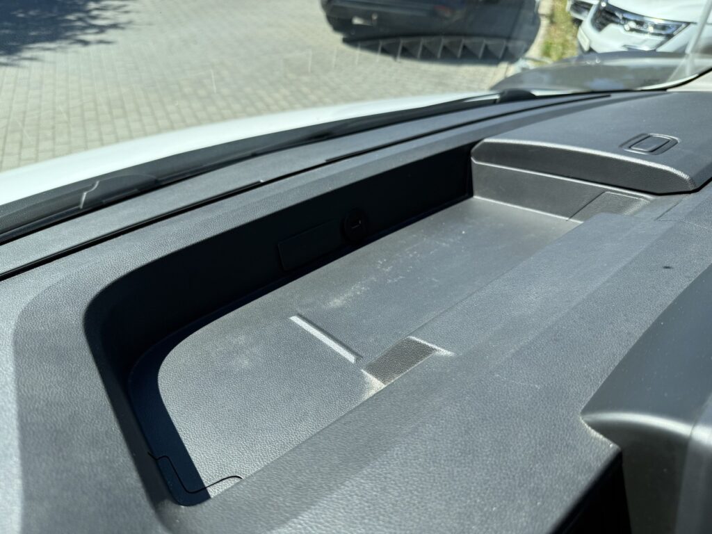Renault Master Exposé-Bild 40