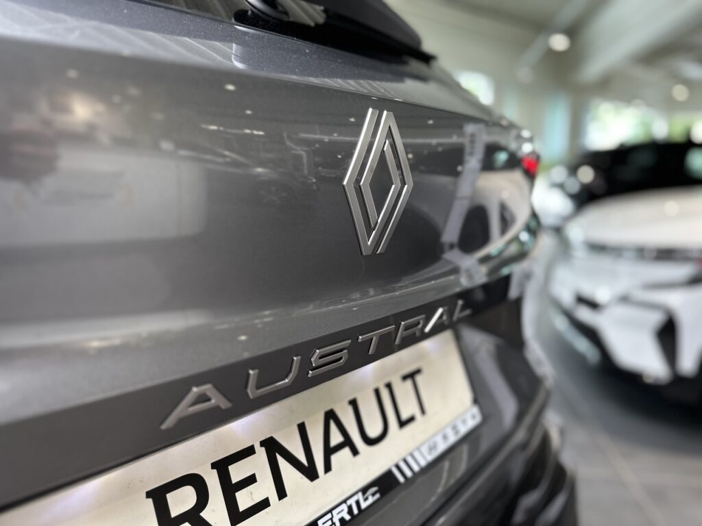 Renault Austral Exposé-Bild 23
