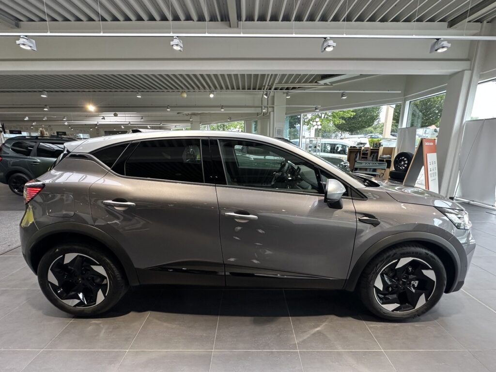 Renault Captur Exposé-Bild 10