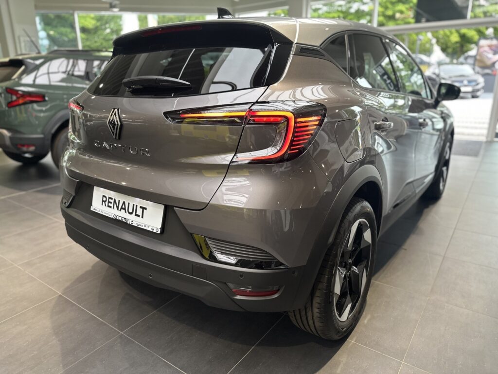 Renault Captur Exposé-Bild 22
