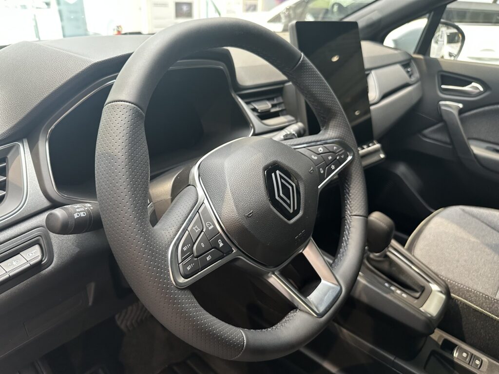 Renault Captur Exposé-Bild 35