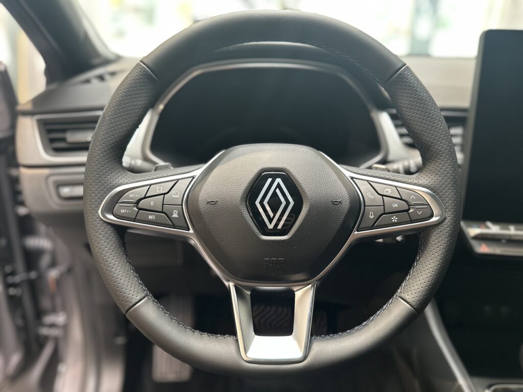 Renault Captur Exposé-Bild 36