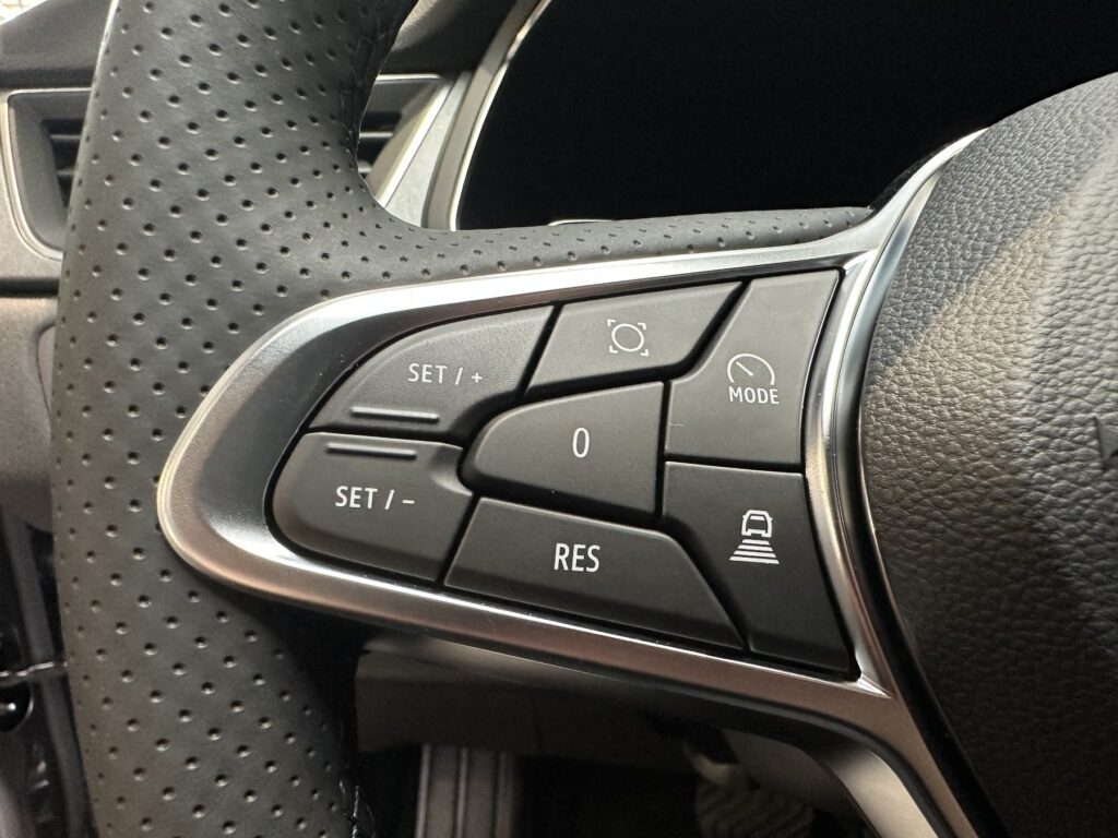 Renault Captur Exposé-Bild 37