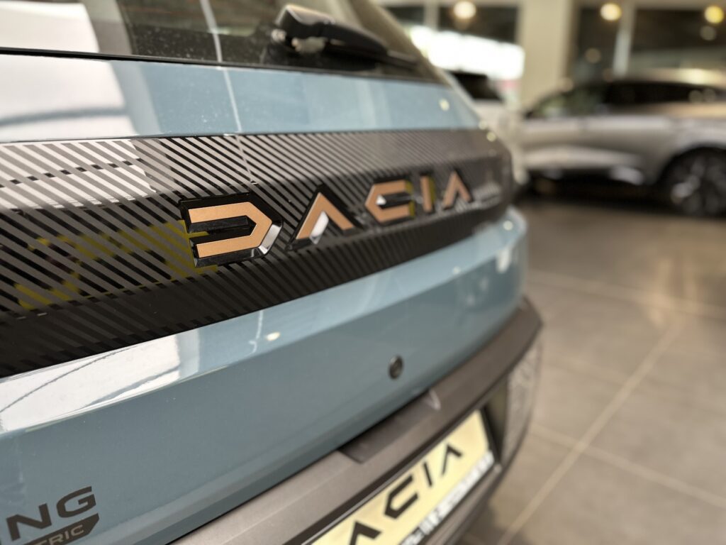 Dacia Spring Exposé-Bild 22
