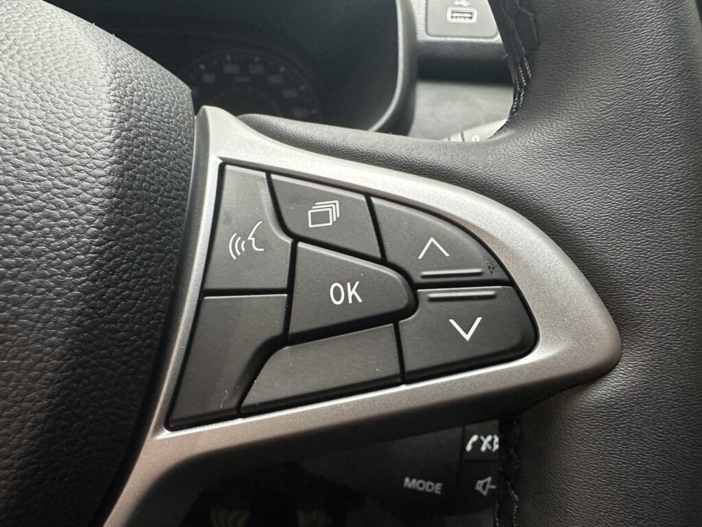 Dacia Jogger Exposé-Bild 39