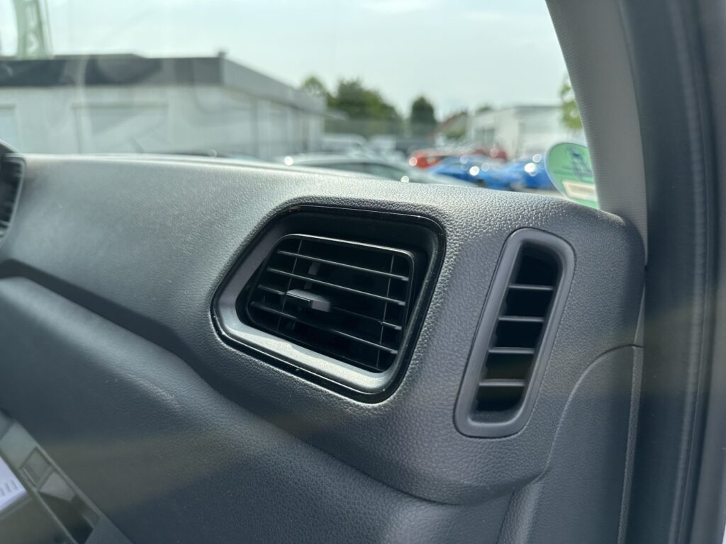 Renault Master Exposé-Bild 12