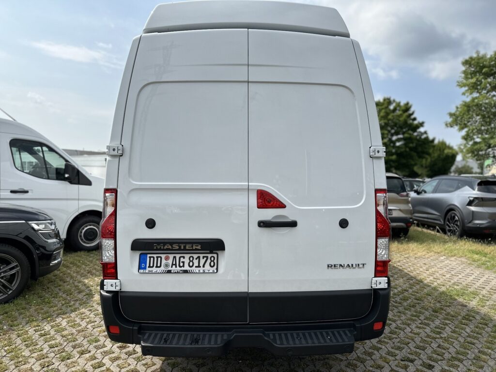 Renault Master Exposé-Bild 17