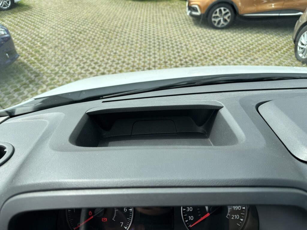 Renault Master Exposé-Bild 46