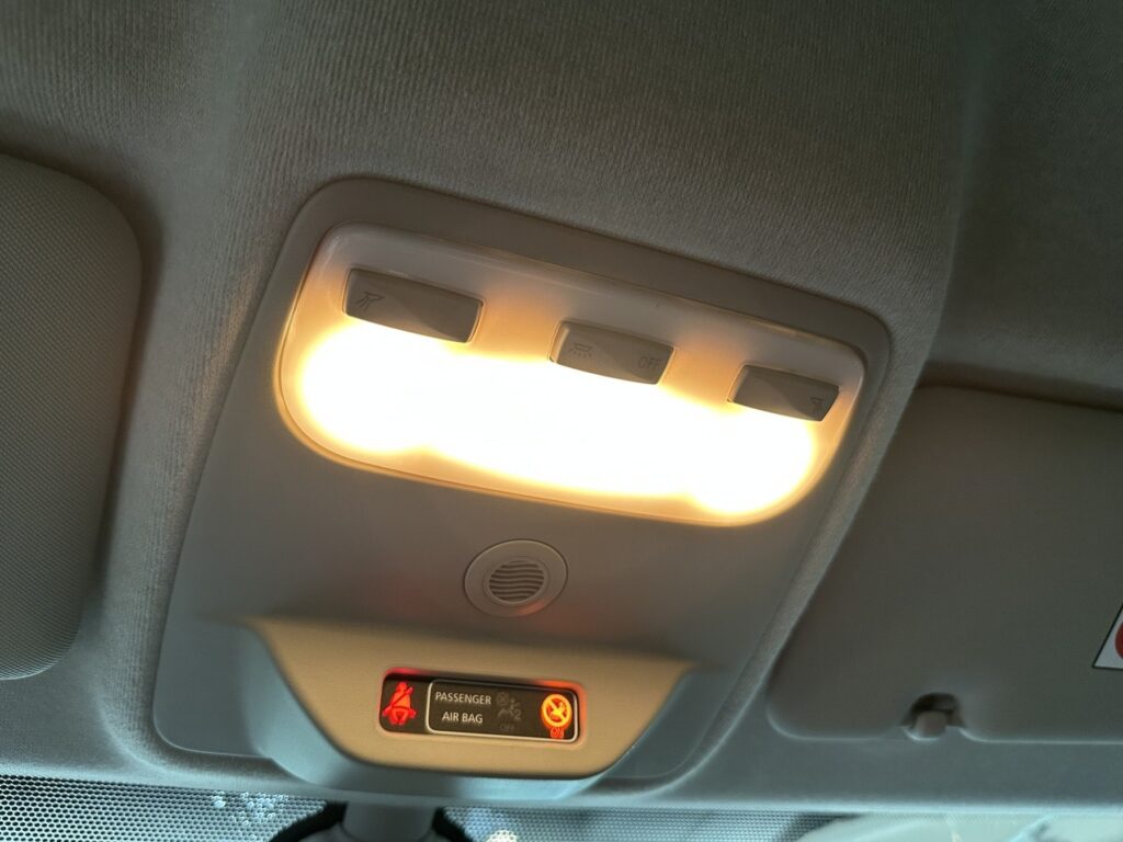 Renault ZOE Exposé-Bild 48